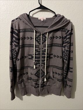 Wish & Whim Gray Aztec Zip-Up Hoodie Jacket Size Juniors Medium